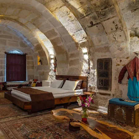 Hotel Theodora *
