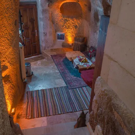 Theodora Hotel *