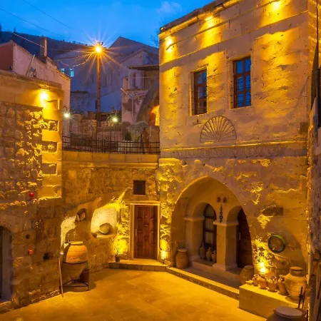 Hotel Theodora