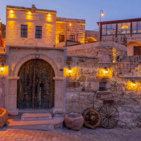 Theodora Hotel *
